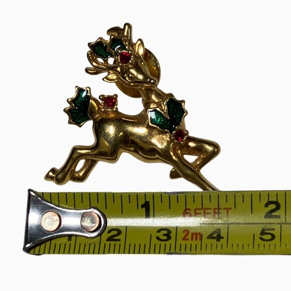 Avon Vintage Reindeer Pin Brooch Gold Tone With Red & Green Enamel Accents - Picture 6 of 6